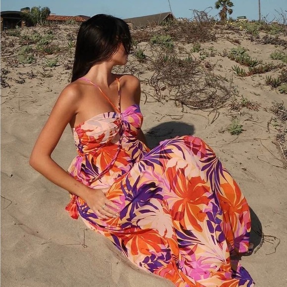 New with tags. Resort Wear chiffon Dress Forum Multicolor Floral Maxi Dress - Picture 2 of 3